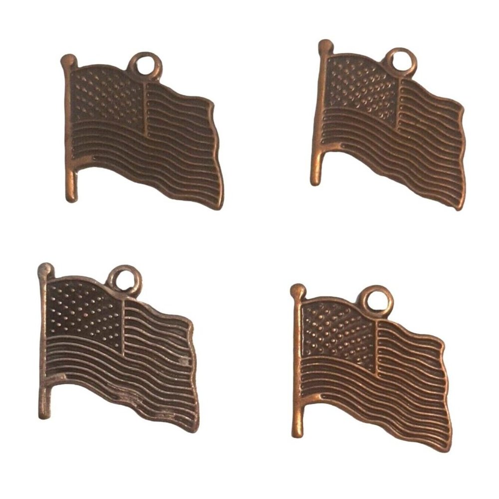 4 Flag Charms 5/8 inch Silver and Gold Toned